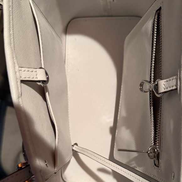 Michael KORS Tote🩷💜🩷💜 - Picture 4 of 13